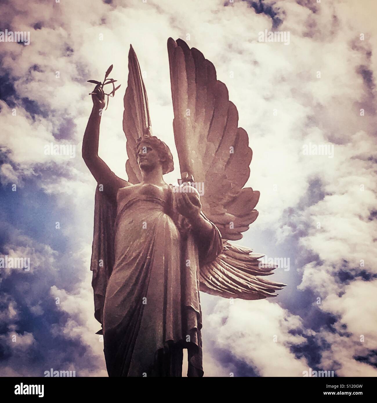 Peace Statue Brighton Stock Photo 310445657 Alamy