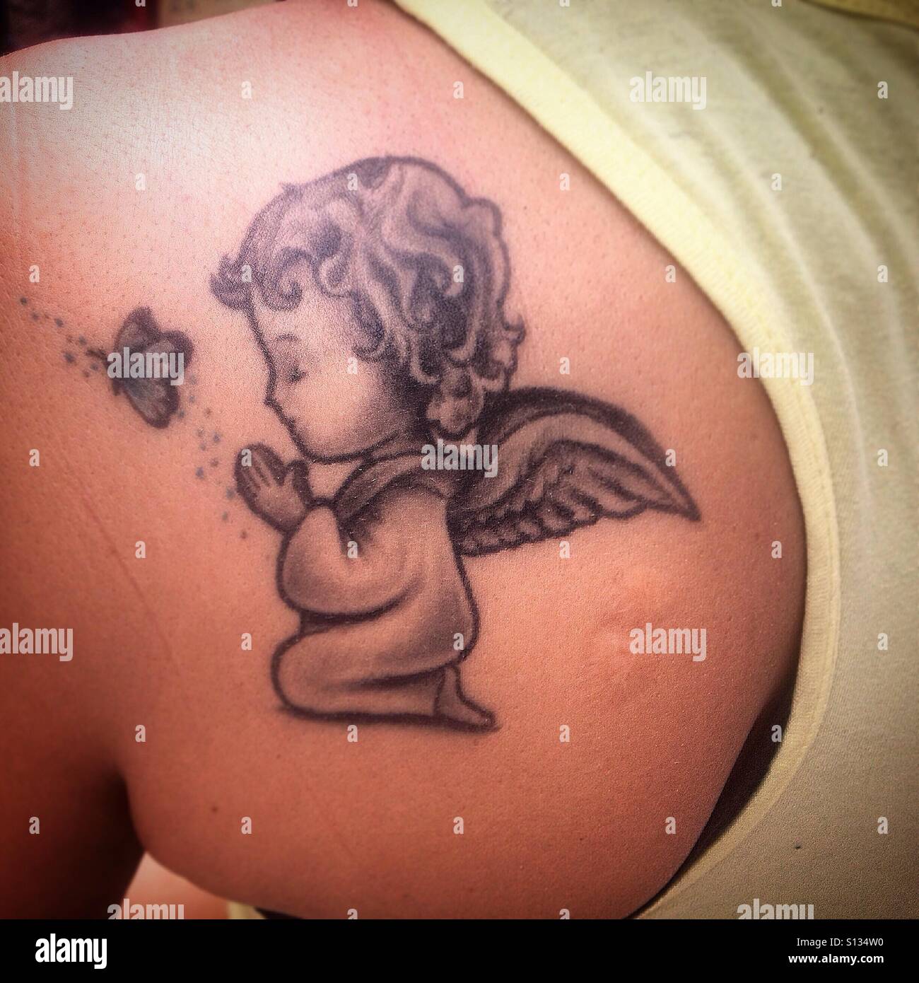 baby angel wings tattoo designs