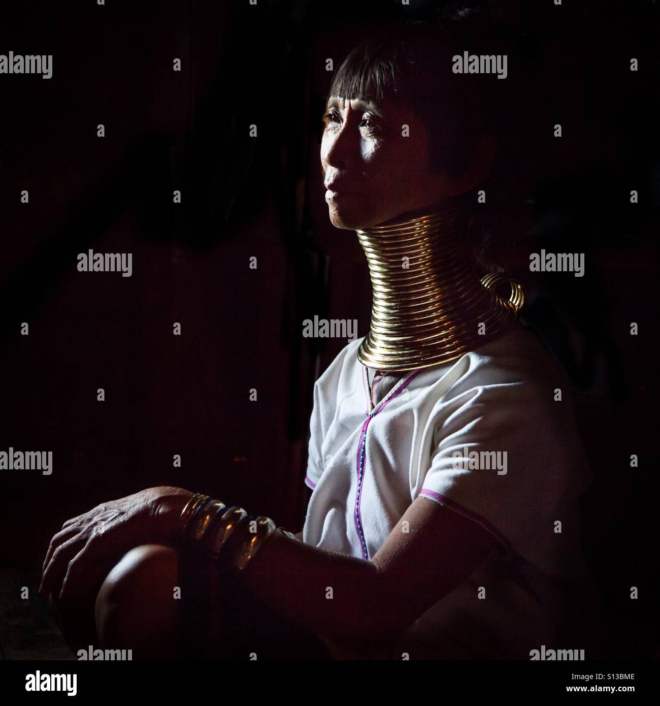 Brass neck rings hires stock photography and images Alamy