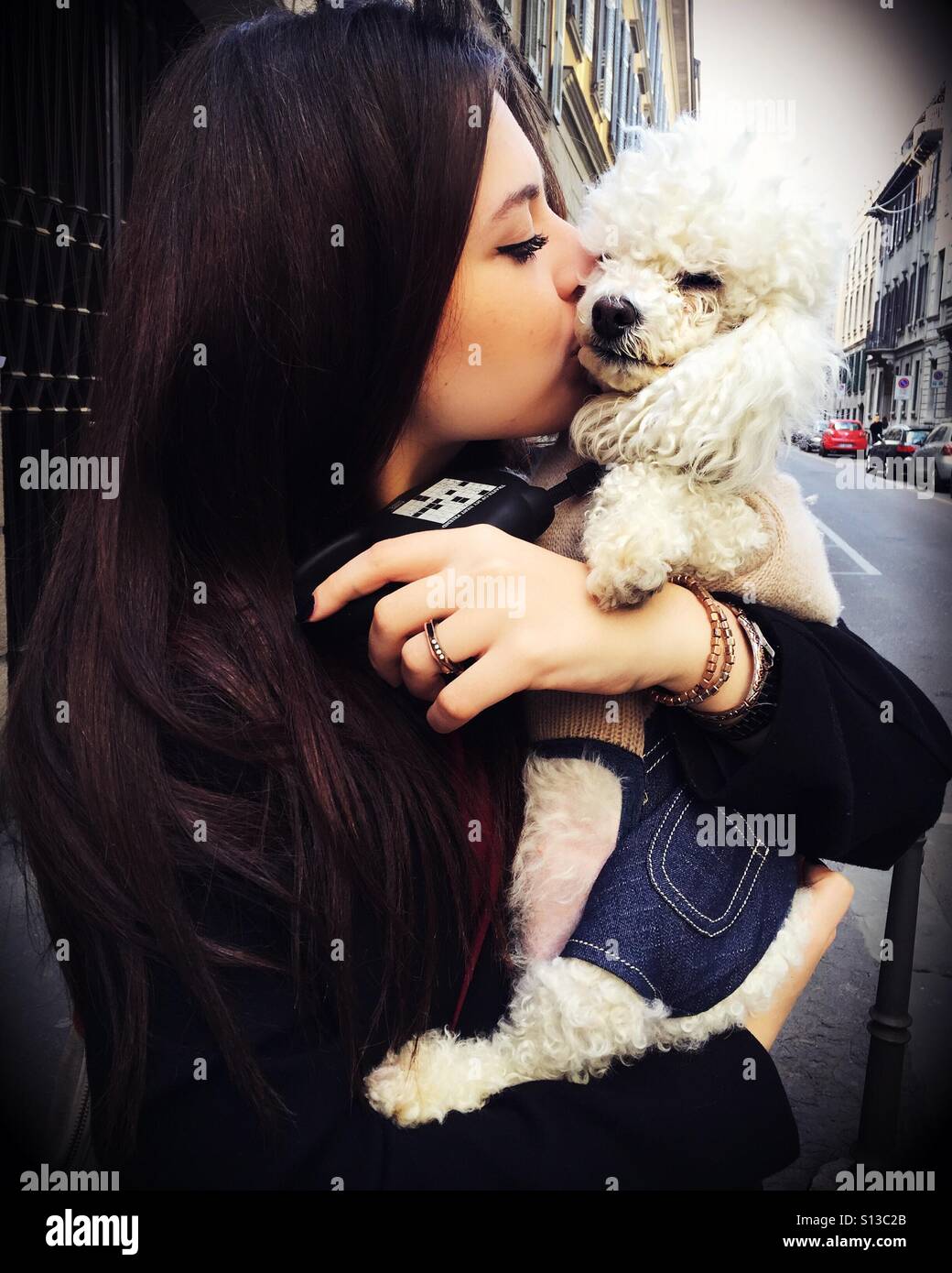 Girl kiss dog hi-res stock photography and images - Page 3 - Alamy
