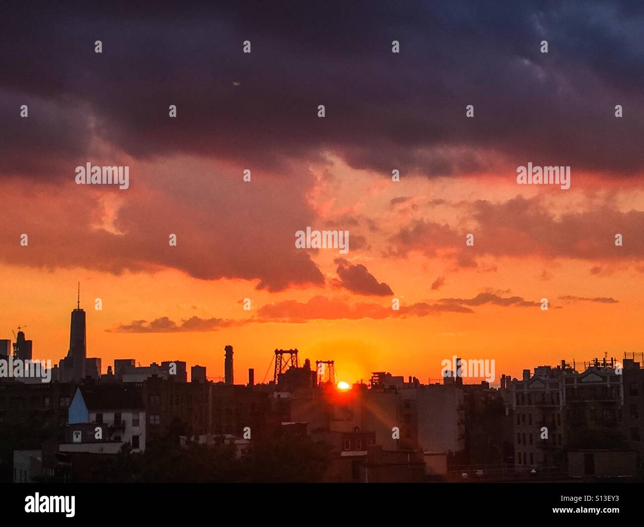 Nyc summer sunset Stock Photo Alamy