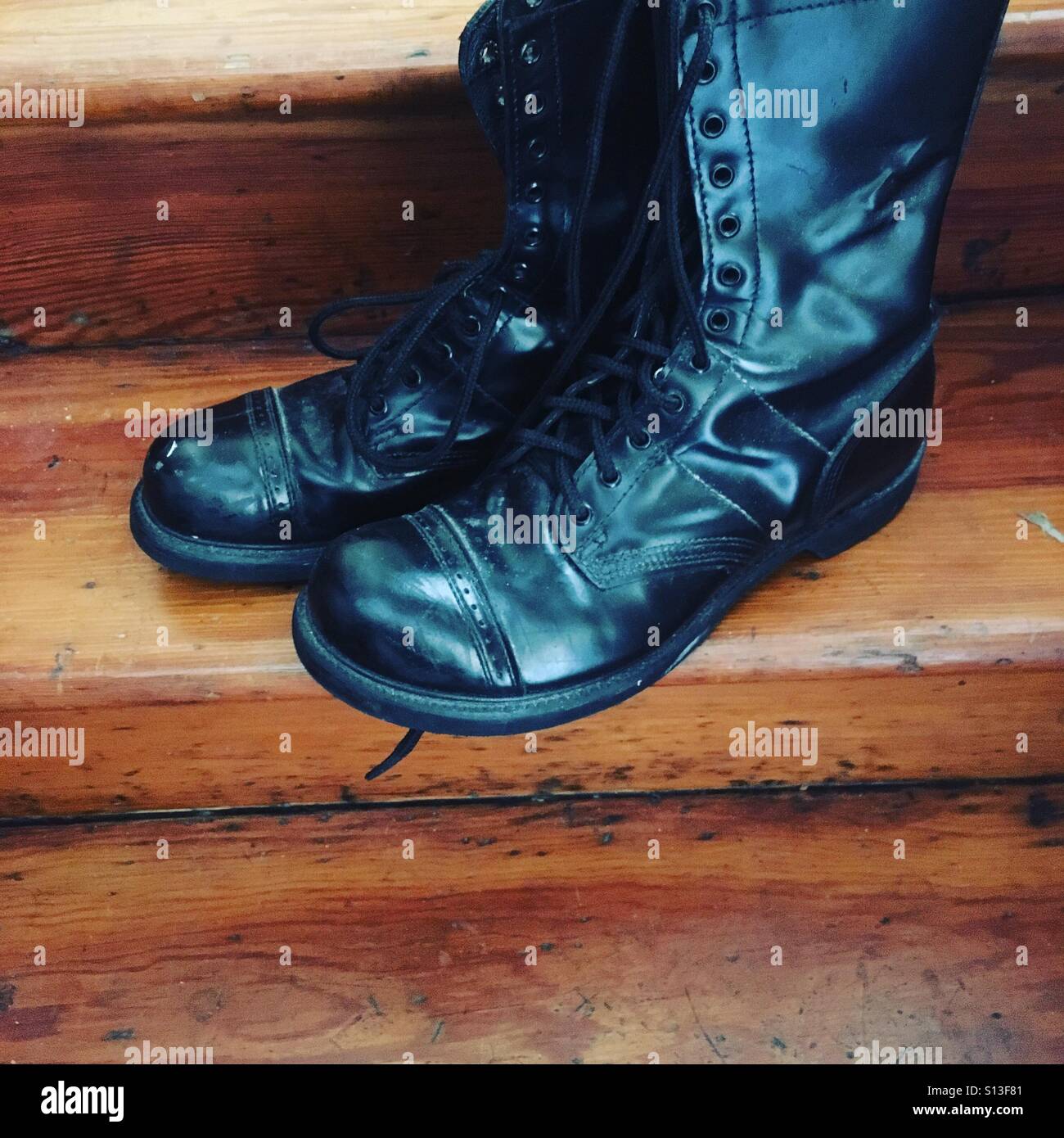 BLACK LEATHER BOOTS main image 1