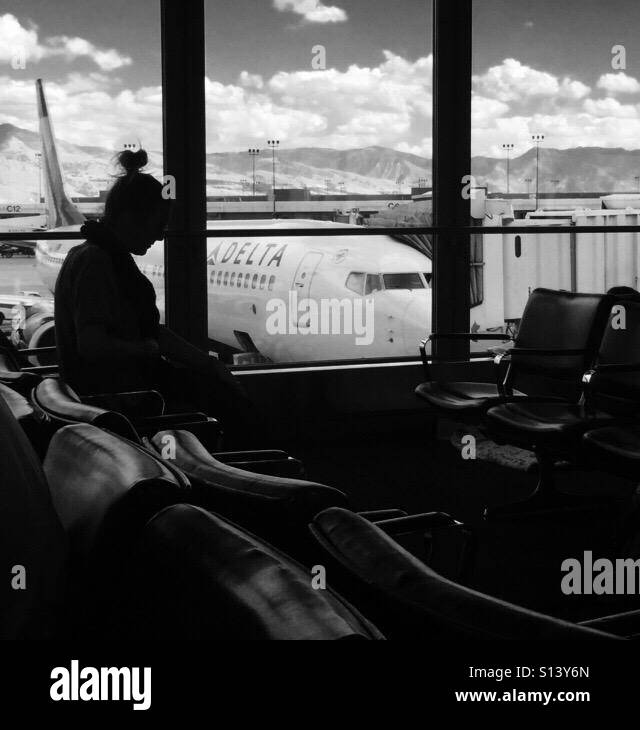 Sky airline Black and White Stock Photos & Images - Alamy