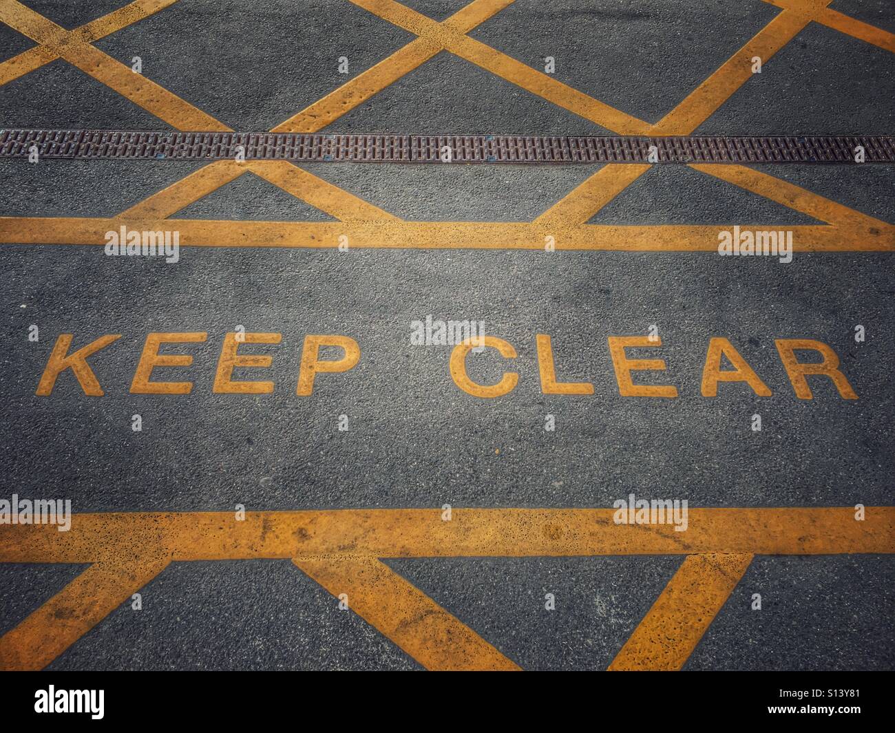 Clear signage hi-res stock photography and images - Alamy