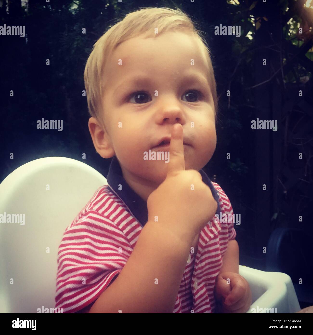 Toddler finger lips quiet hi res stock photography and images Alamy