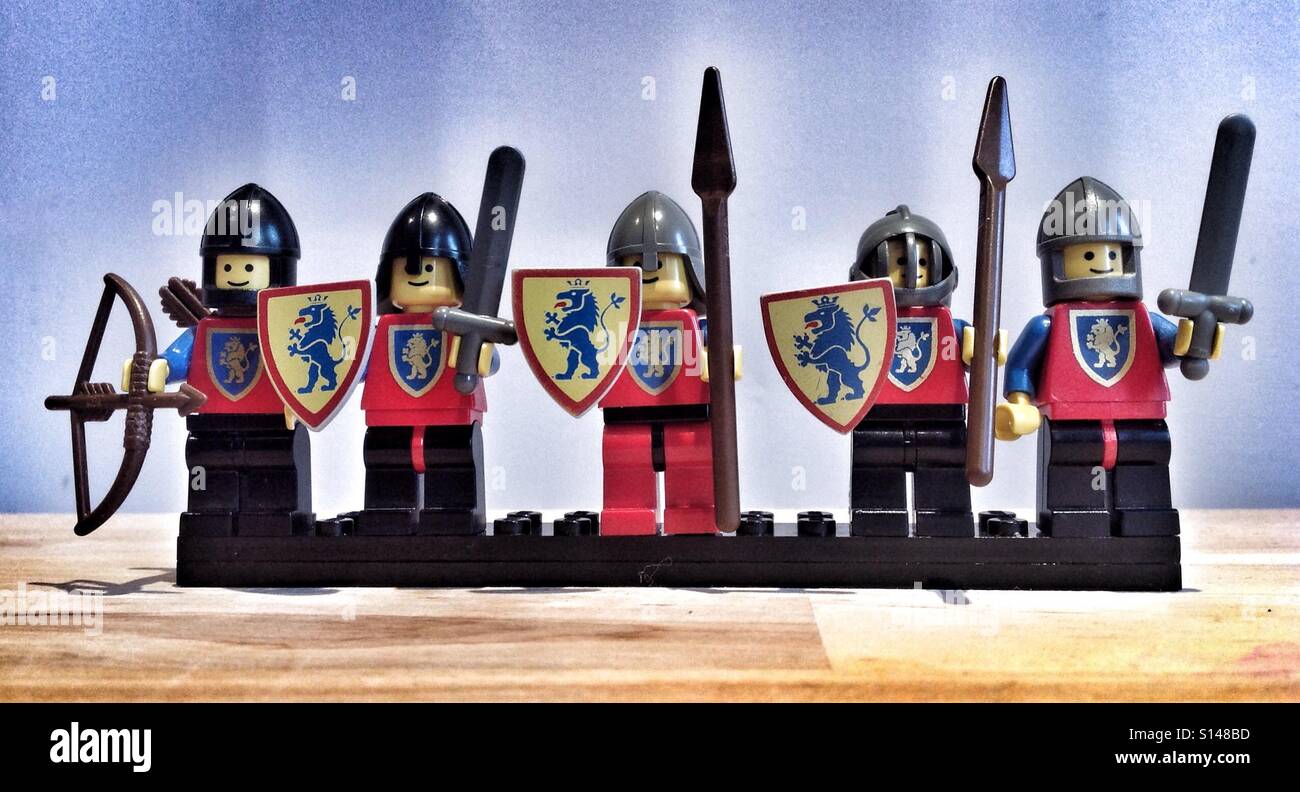 Lego knights hi-res stock photography and images - Alamy