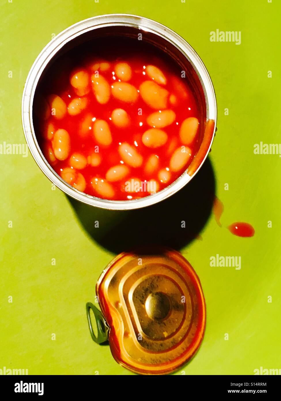 Open tin of baked beans hires stock photography and images Alamy