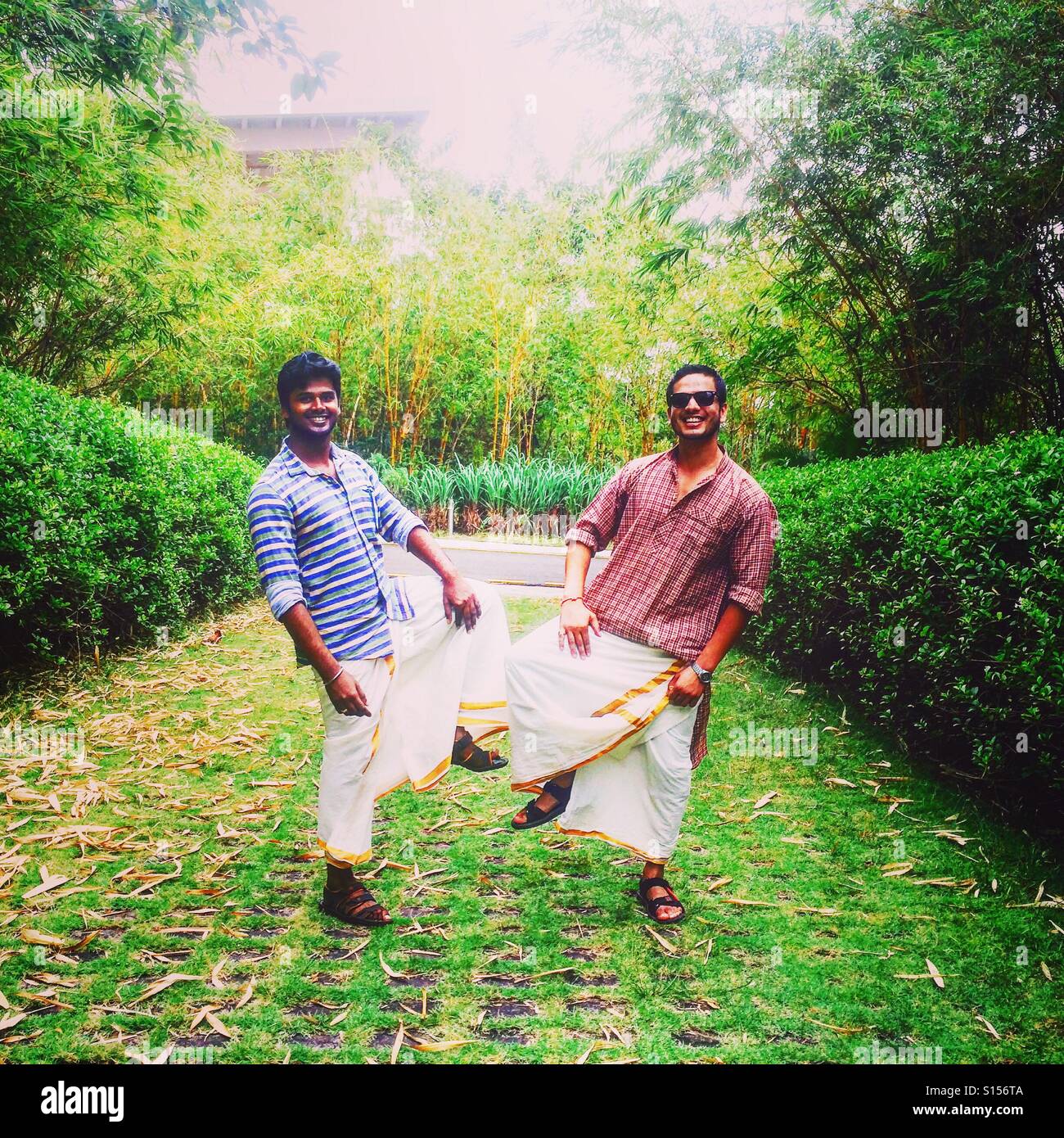 Lungi fun hotsell