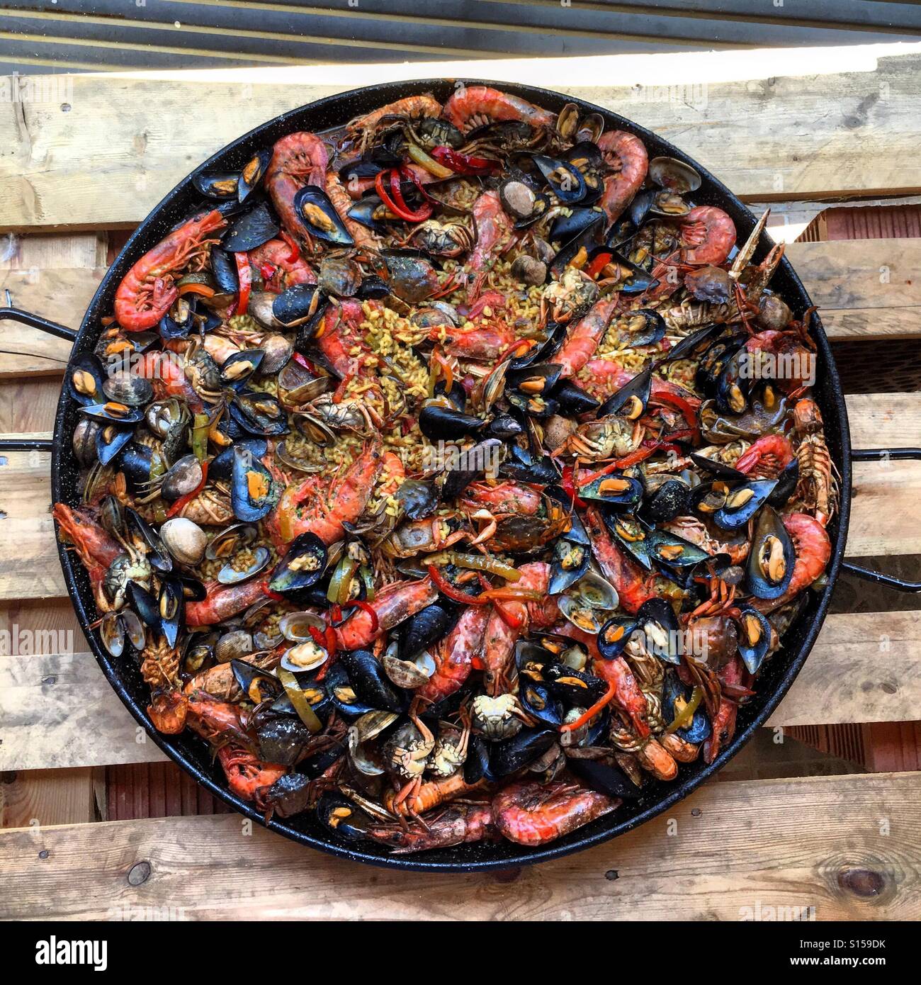 Paella dish with seafood Stock Photo Alamy