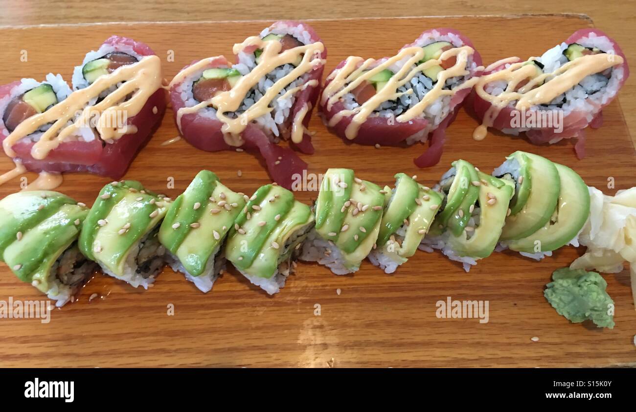 Heart shaped Valentine day sushi set. Classic - Stock Illustration  [109903862] - PIXTA