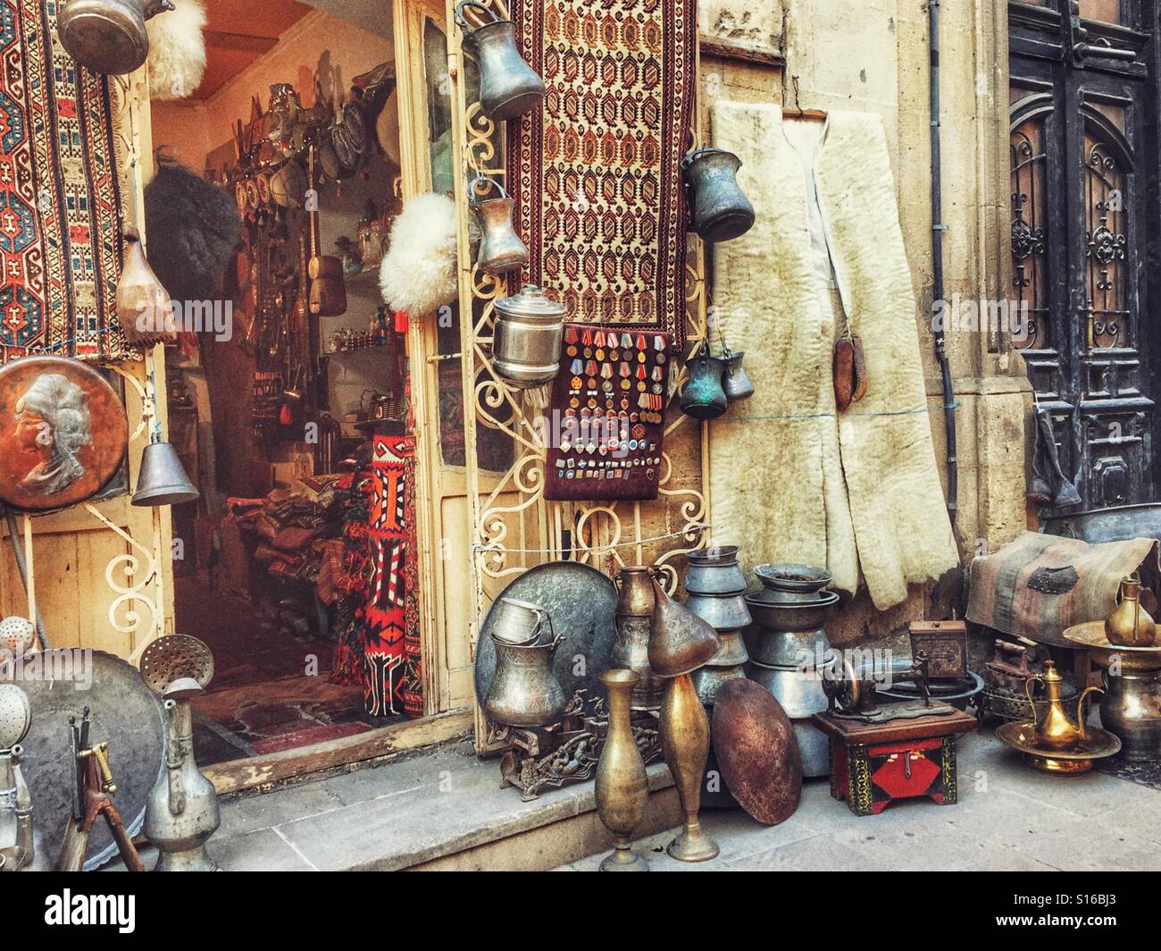 Souvenir Shop in old Baku Stock Photo