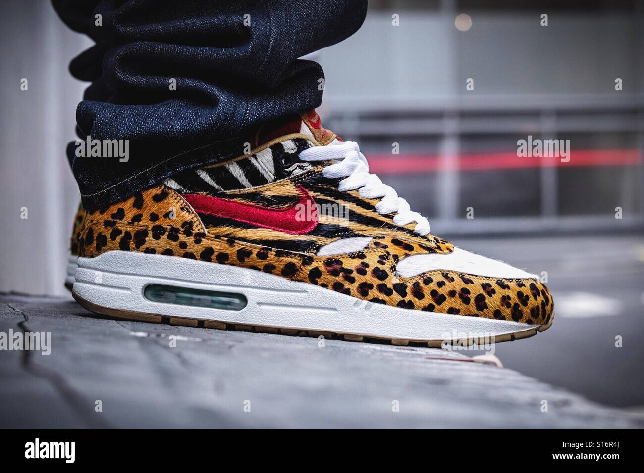 Nike air max safari Stock Photo - Alamy