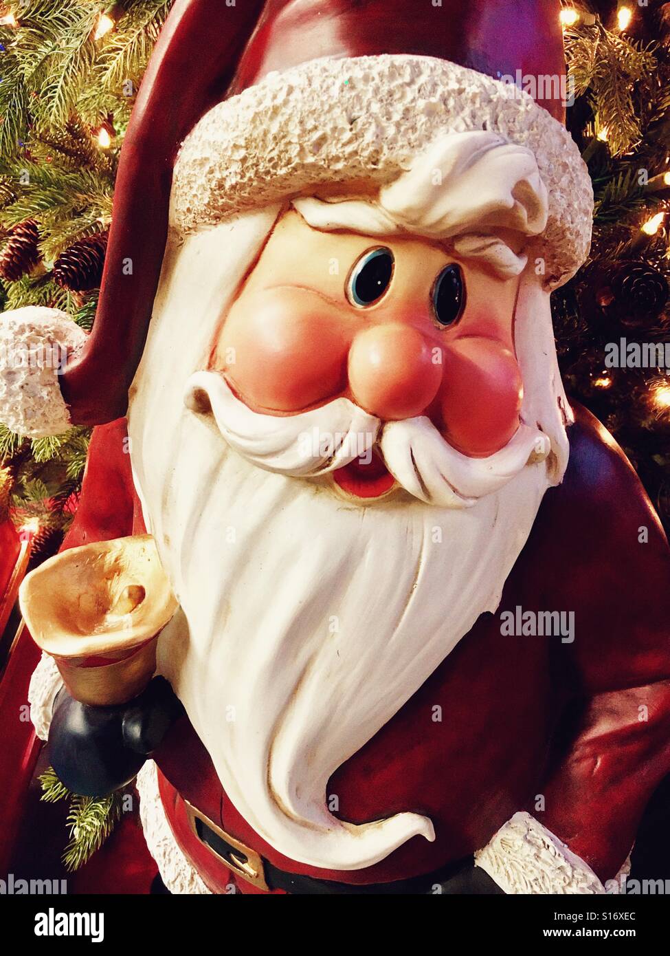 Santa claus christmas tree hi-res stock photography and images - Alamy
