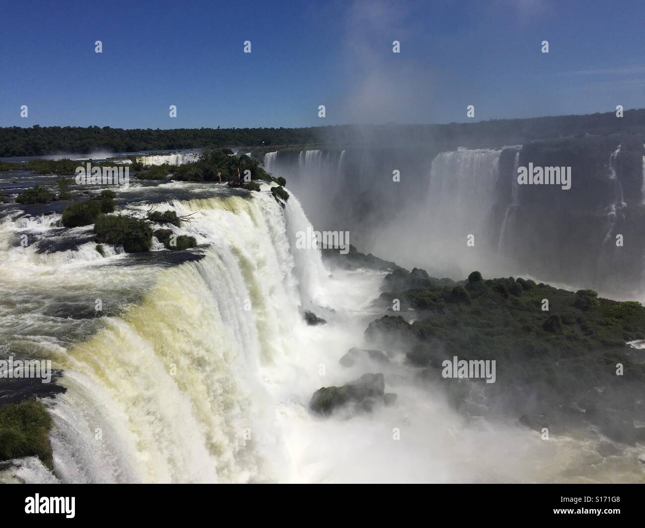 devil-s-throat-in-iguazu-falls-stock-photo-alamy