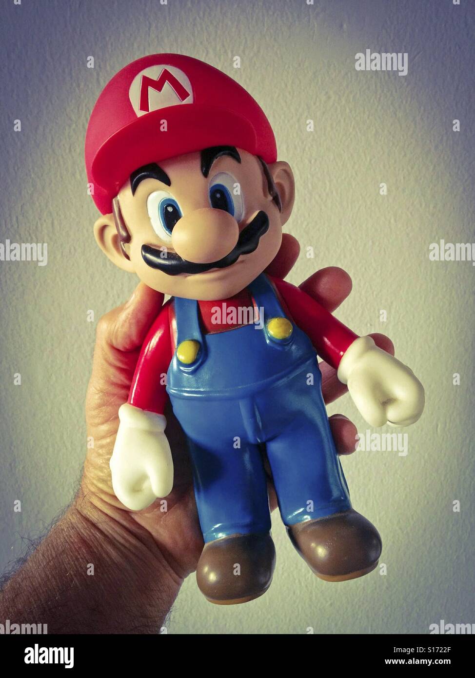 Mario from nintendo hi-res stock photography and images - Alamy