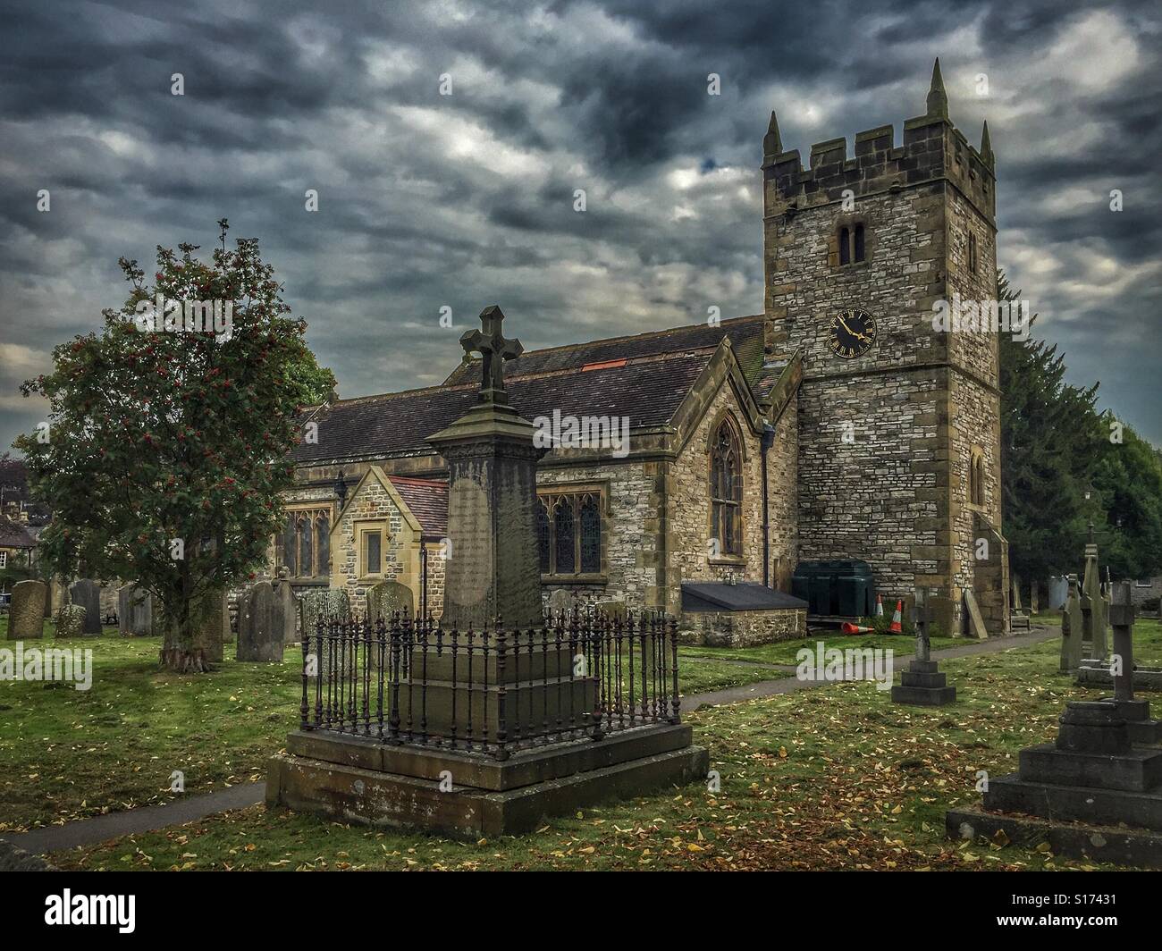 Holy Trinity Parish Church in Ashford in the water, Derbyshire, UK Stock Photo