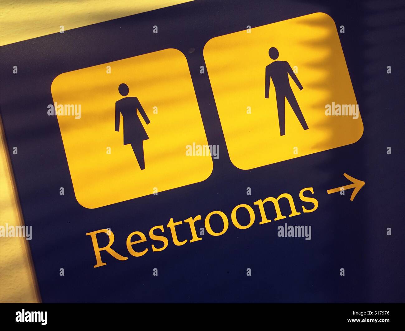 Restrooms High Resolution Stock Photography and Images Alamy