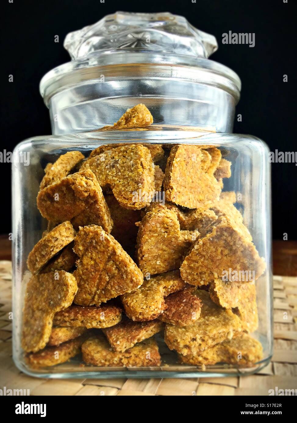 Glass storage jars filled with cookies in kitchen Stock Photo - Alamy