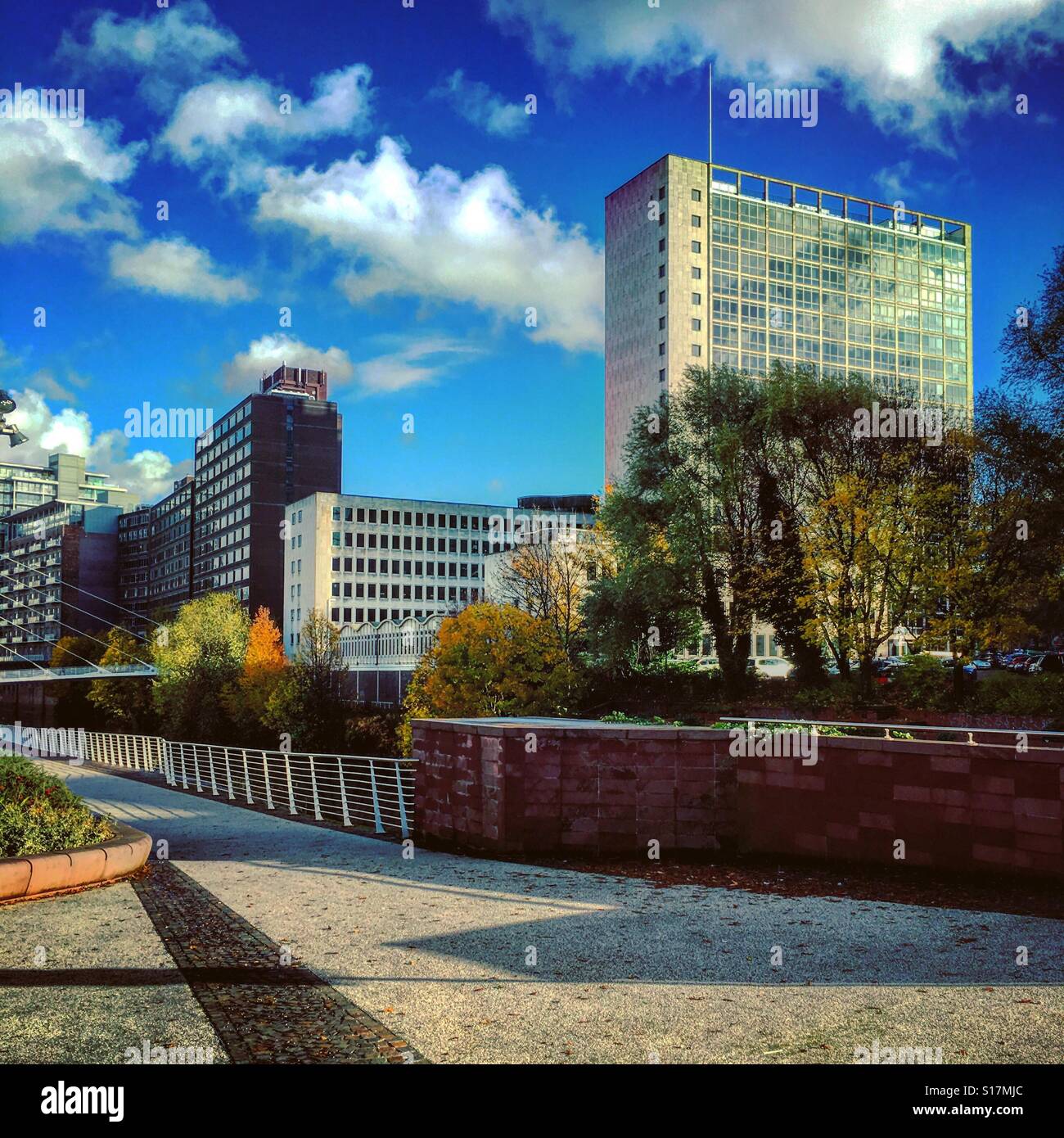 Albert bridge house hires stock photography and images Alamy