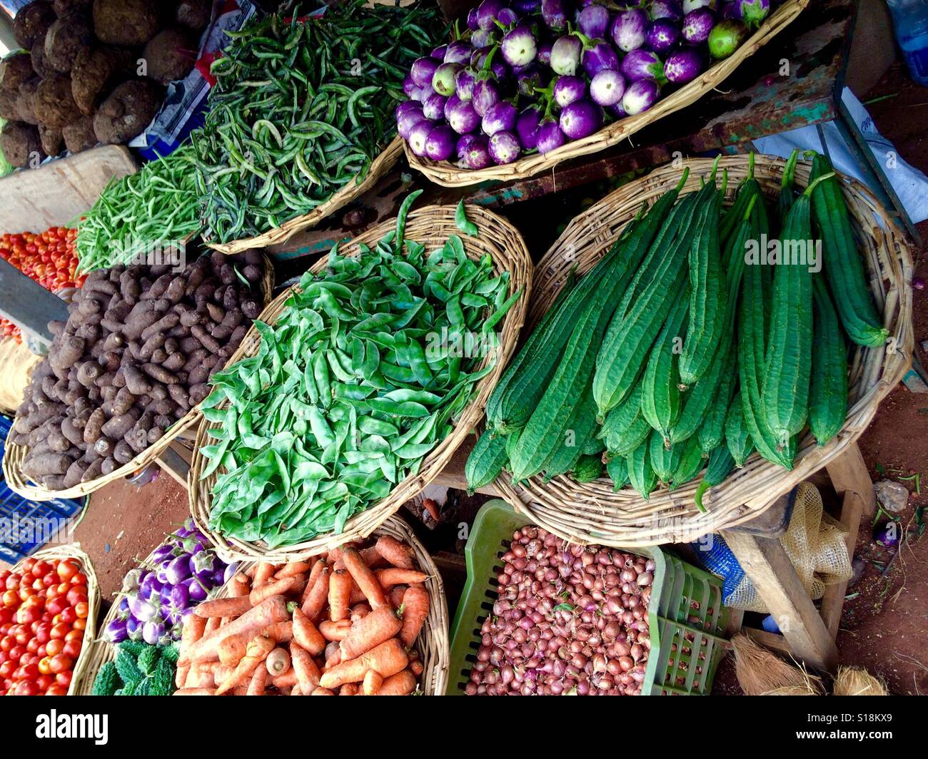 Shoot vegetables hires stock photography and images Alamy