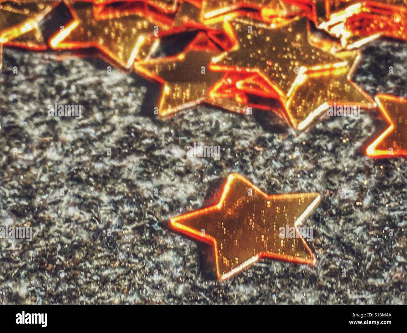 Gold confetti hi-res stock photography and images - Alamy