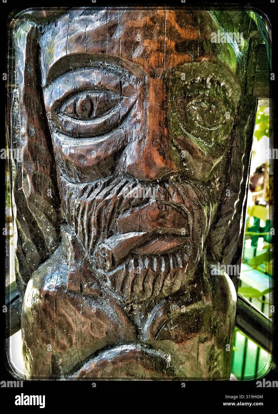 Jamaica wood carving hires stock photography and images Alamy