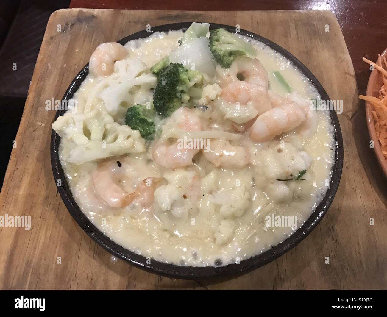 tasty and quick meal at a Chinese restaurant in the city of Adelaide