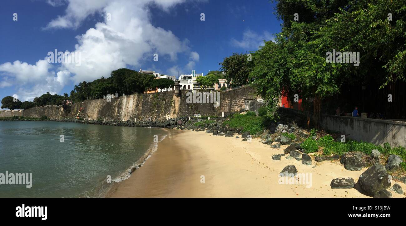 San juan puerto rico beach hi-res stock photography and images - Alamy