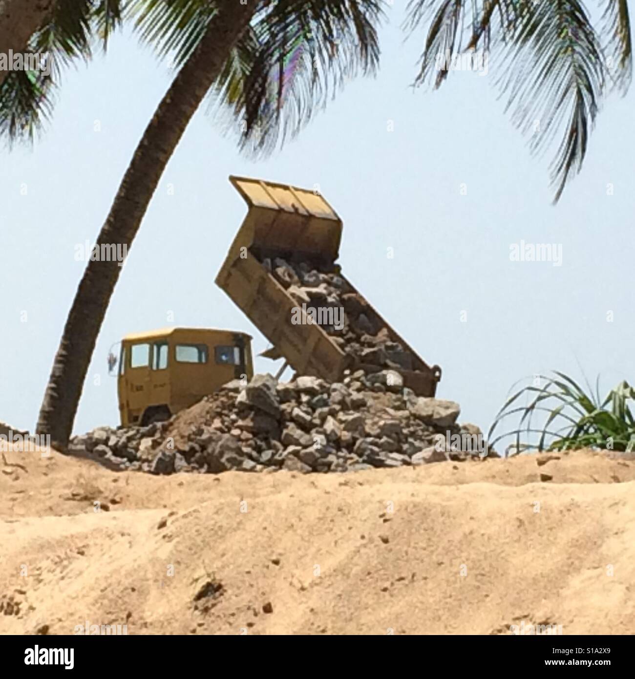 Building sea defenses against another possible tsunami in Peraliya Hikkaduwa Sri Lanka the site of the 2004 tsunami-rail disaster with around 1,700 fatalities the largest single rail disaster in world Stock Photo