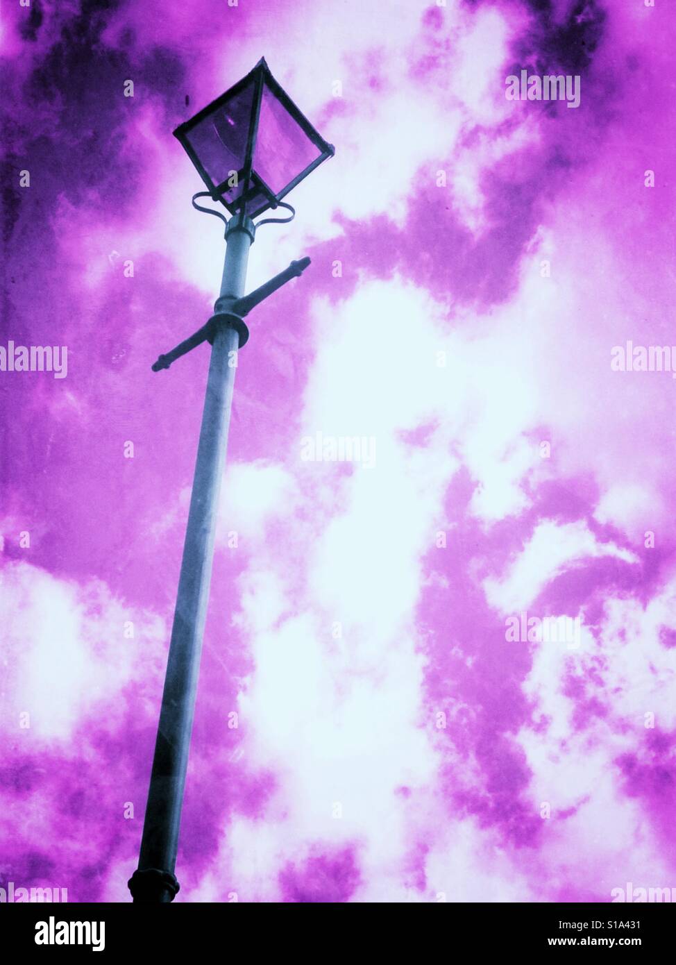 Victorian lamppost Stock Photo: 310624021 - Alamy