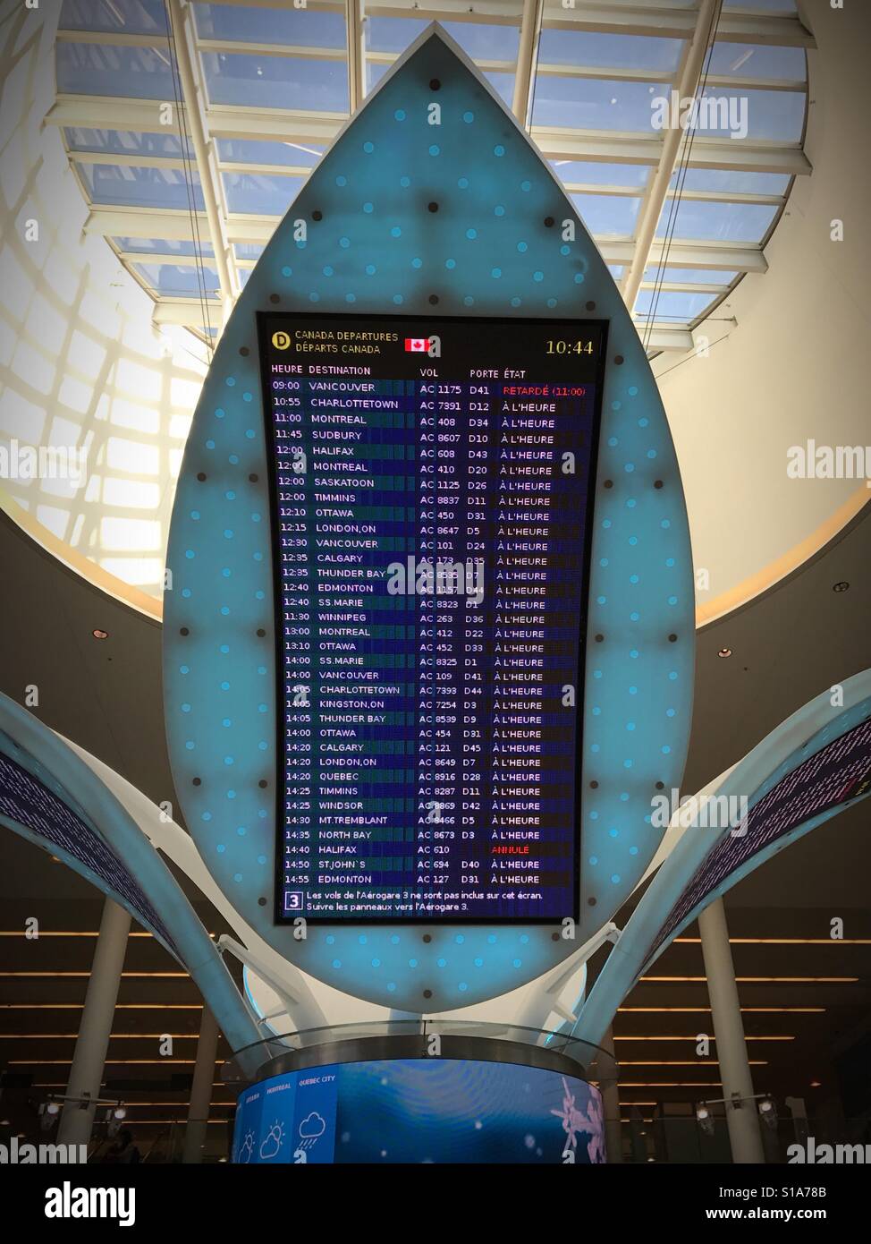 Flight information board in Toronto Pearson airport, Terminal 1 Stock
