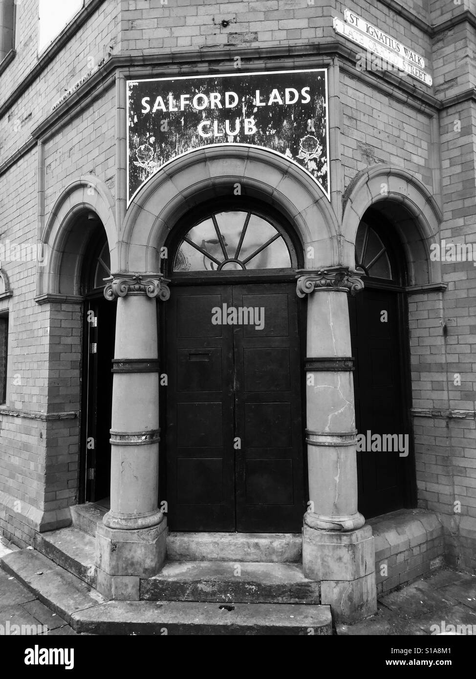 Club noir hires stock photography and images Alamy