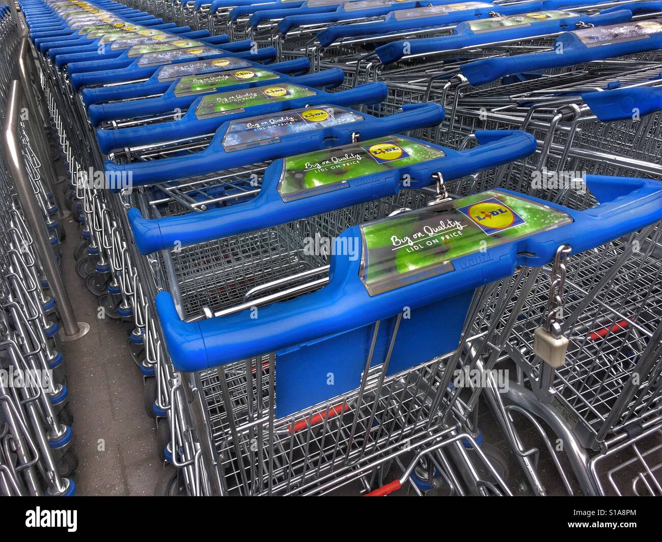Lidl trolleys hires stock photography and images Alamy