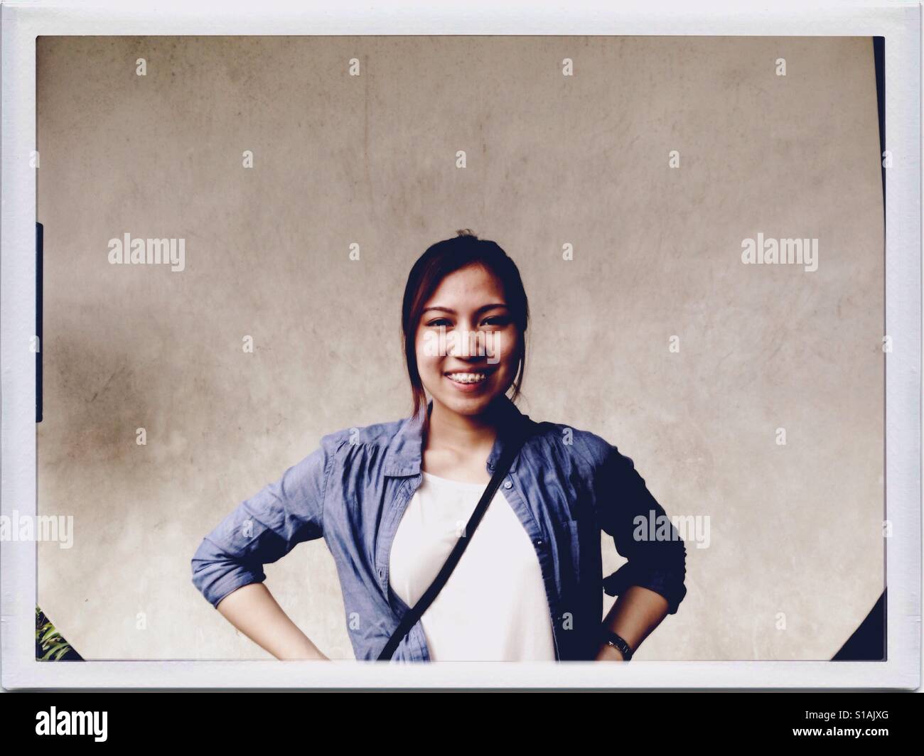 Young asian girl smiling hi-res stock photography and images - Alamy