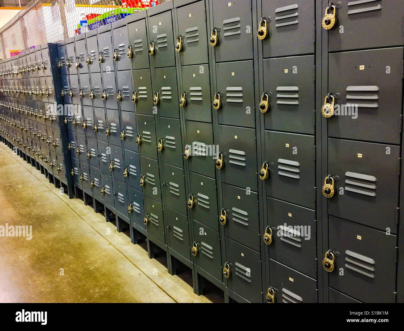 Staff lockers hires stock photography and images Alamy