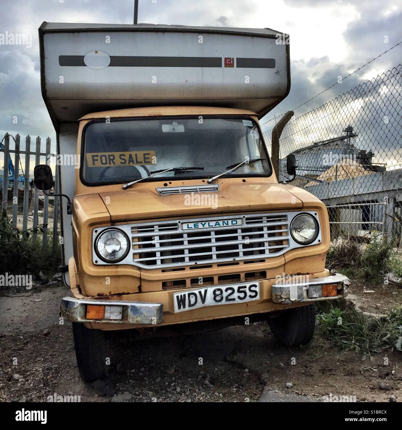 Leyland van hi-res stock photography and images - Alamy