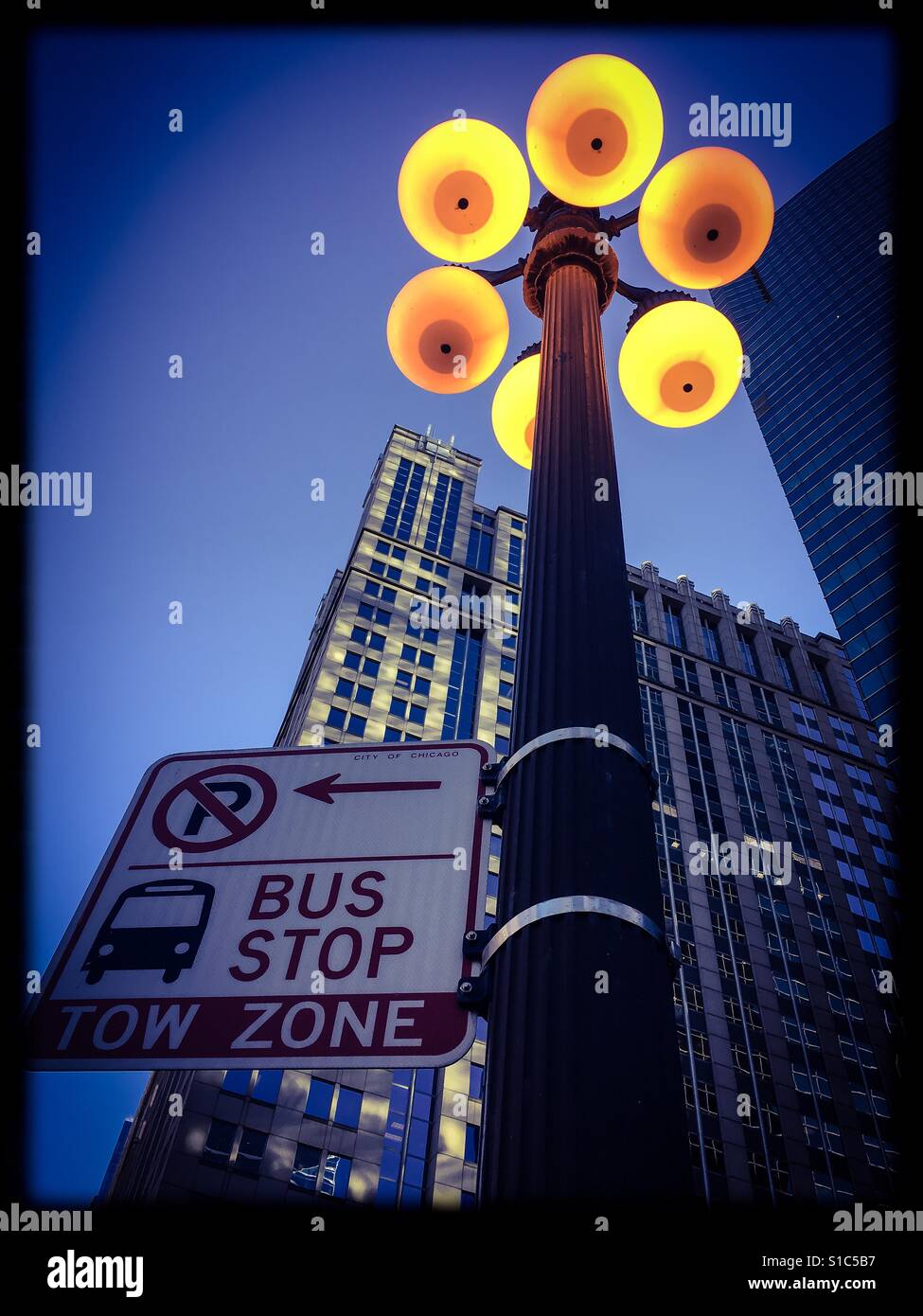 Street lights on Wacker Drive, Chicago Stock Photo Alamy