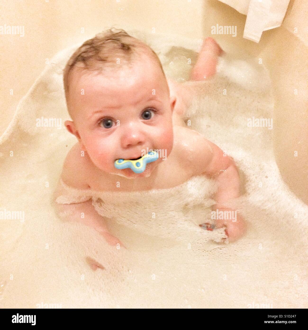 Boy bath hires stock photography and images Alamy