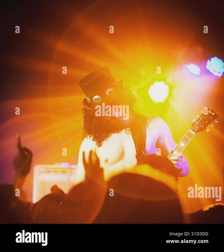 Guns n roses hires stock photography and images Alamy