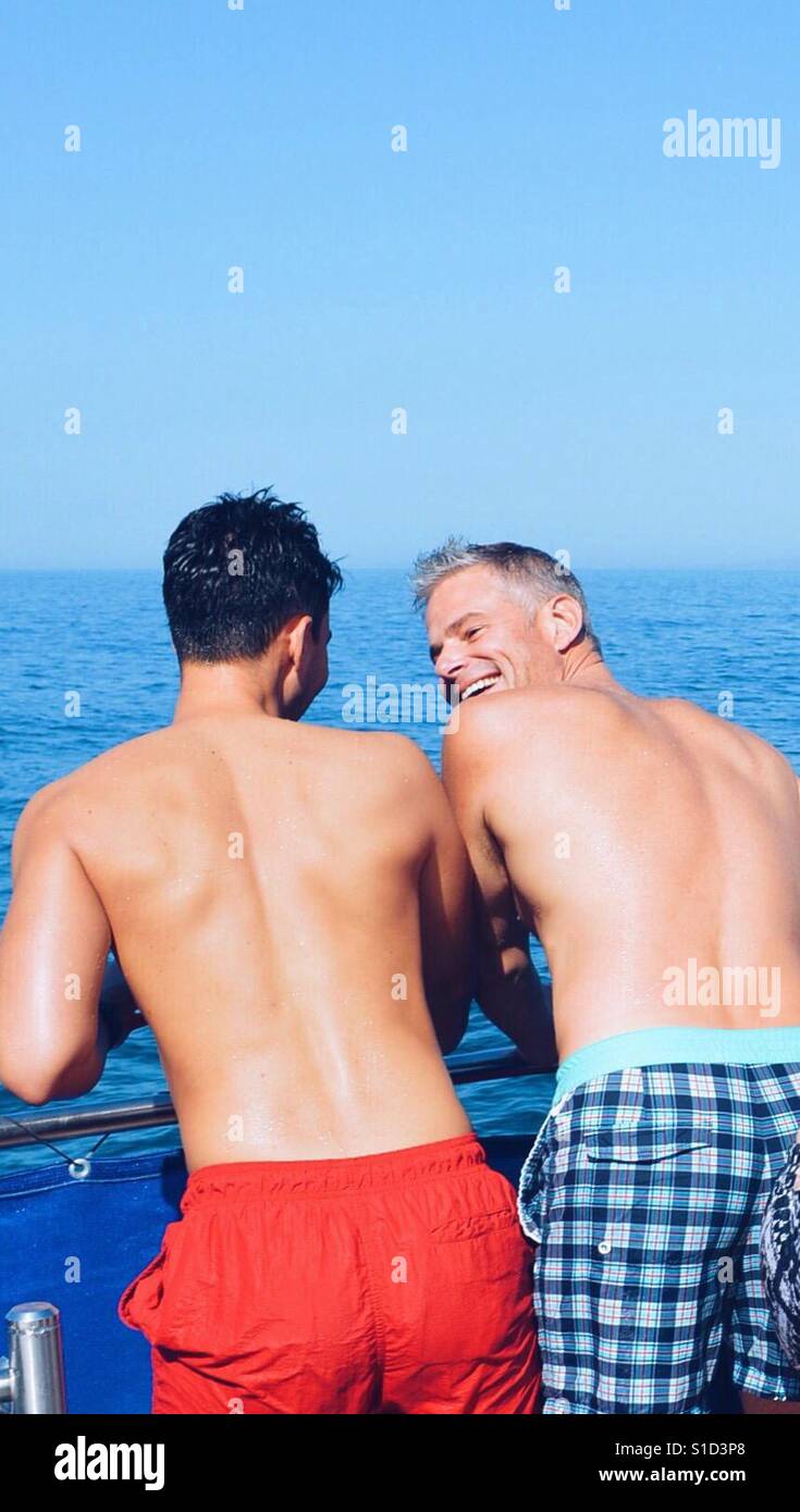 Gay men hi-res stock photography and images - Alamy