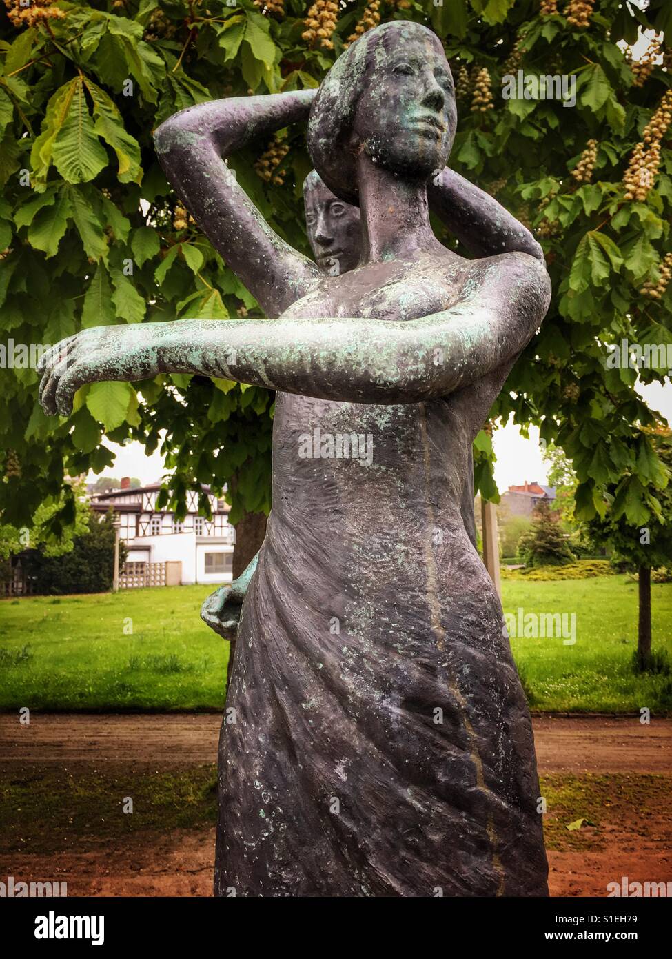 Male and female sculptures hi-res stock photography and images - Alamy