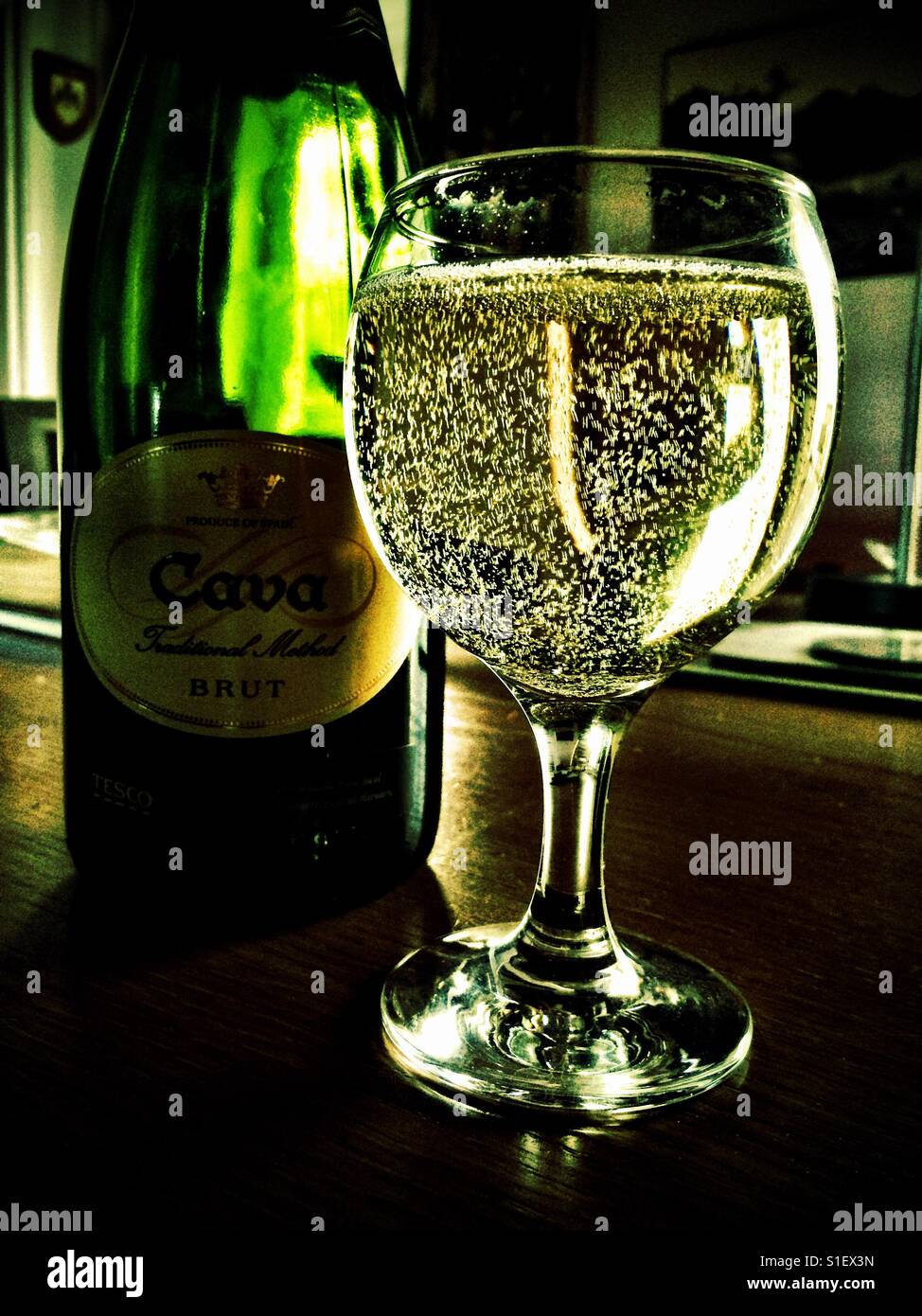 Bottle and glass of sparkling Cava Spanish wine Stock Photo