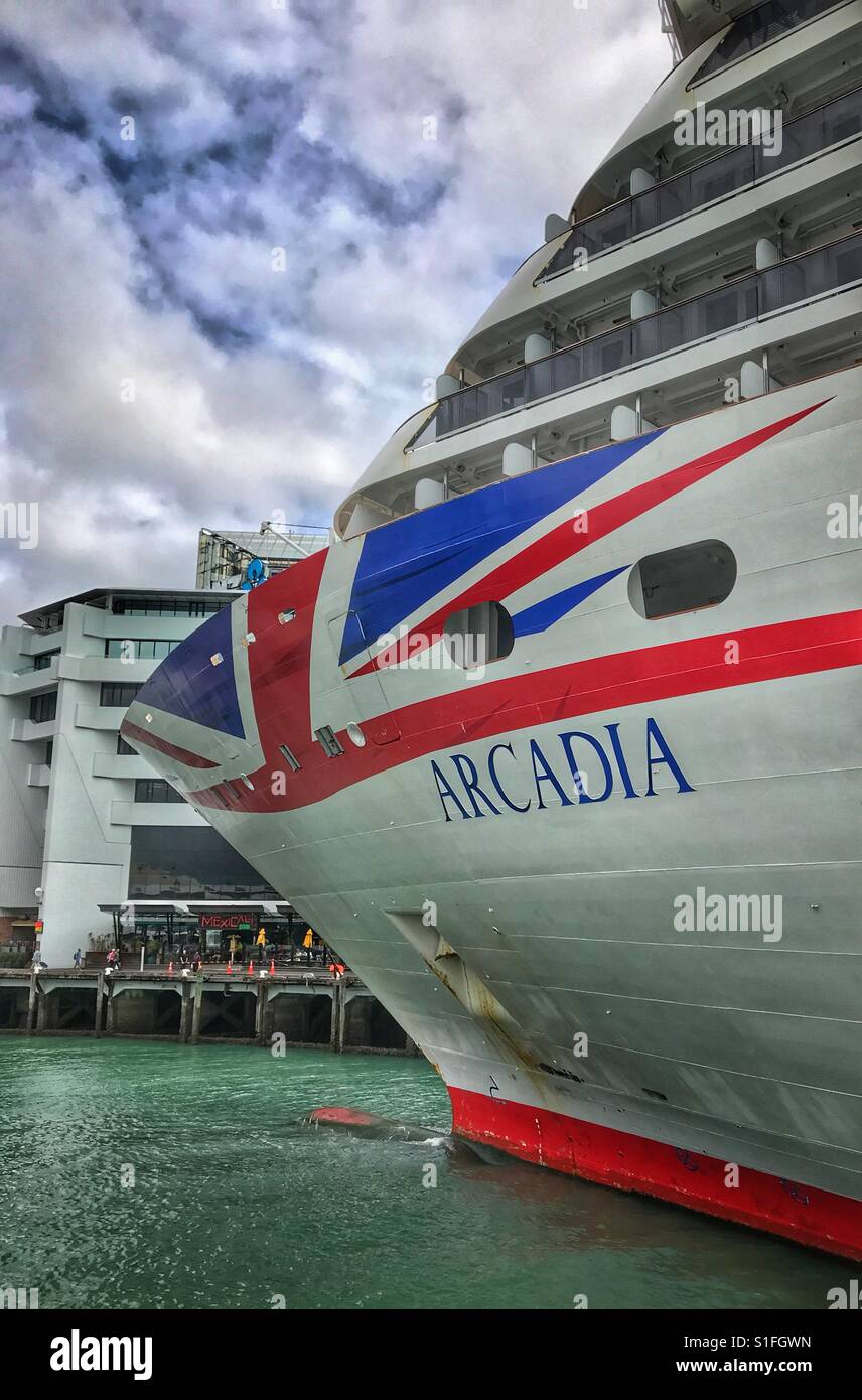P&O cruise ship Arcadia docked in Auckland harbour, New Zealand Stock