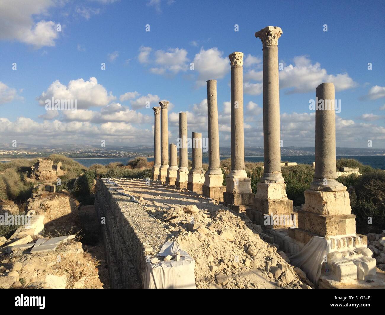 Ancient tyre hires stock photography and images Alamy
