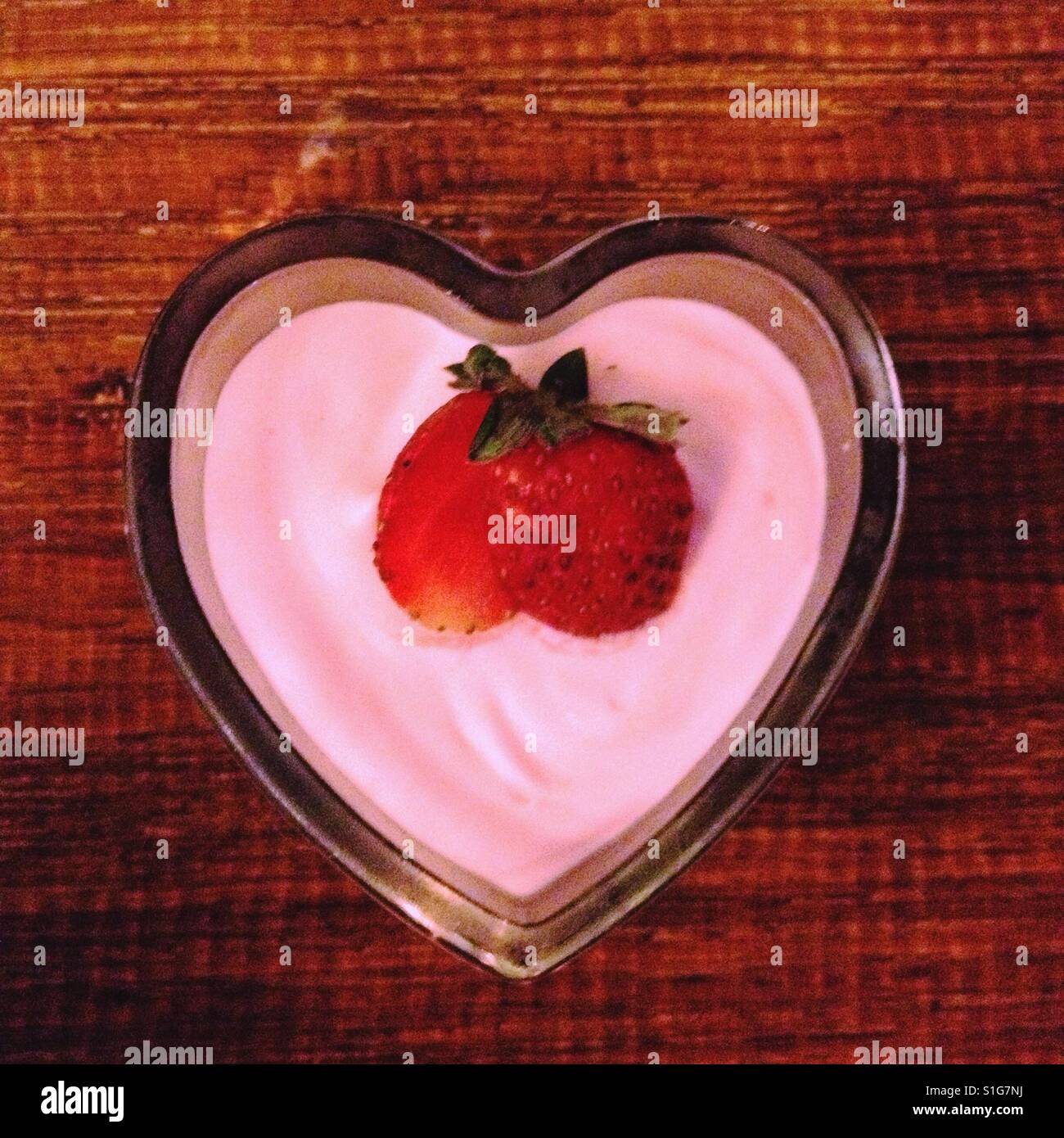 Pinky sweet heart dessert Stock Photo Alamy