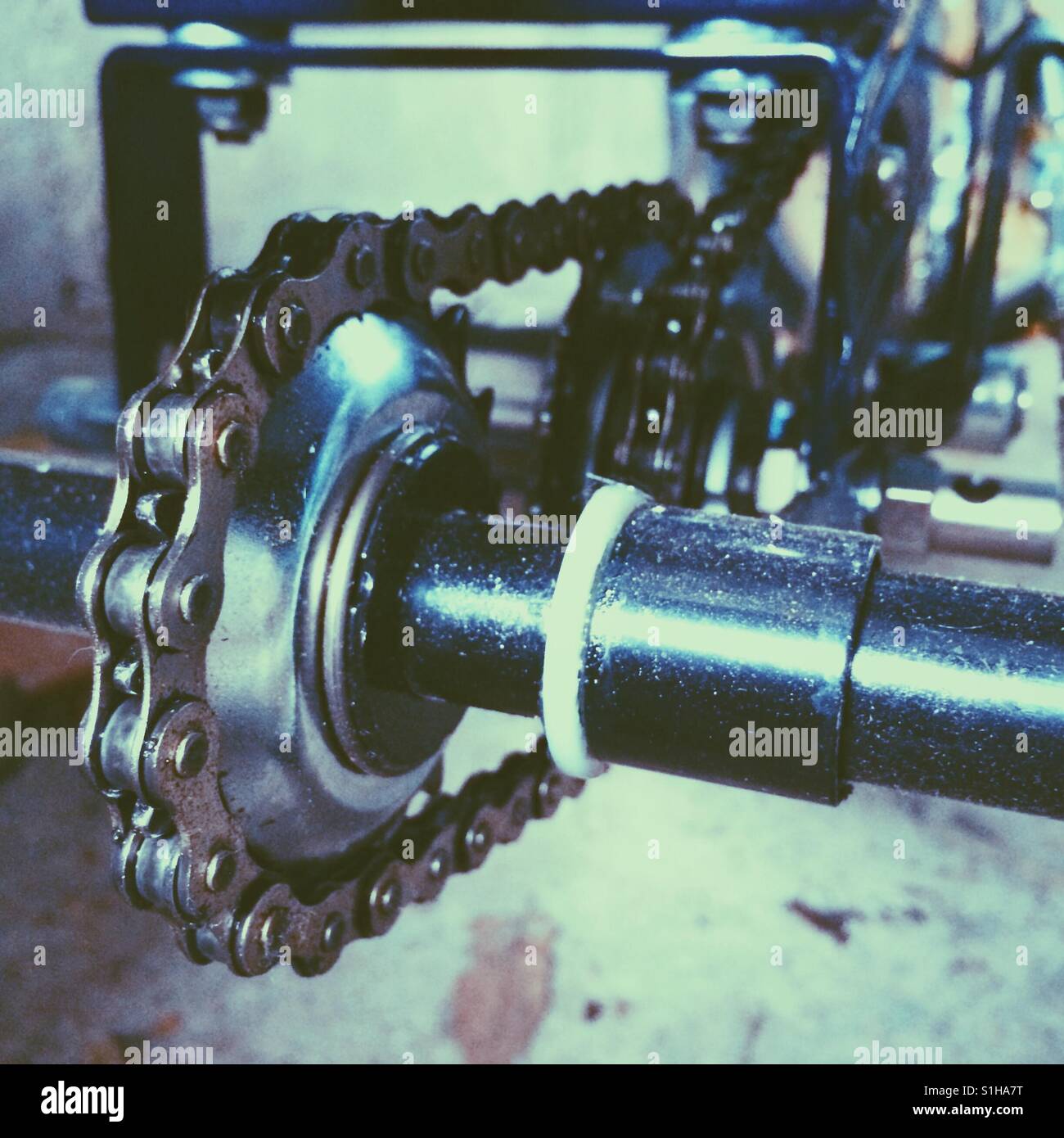 Sprockets and chain Stock Photo Alamy