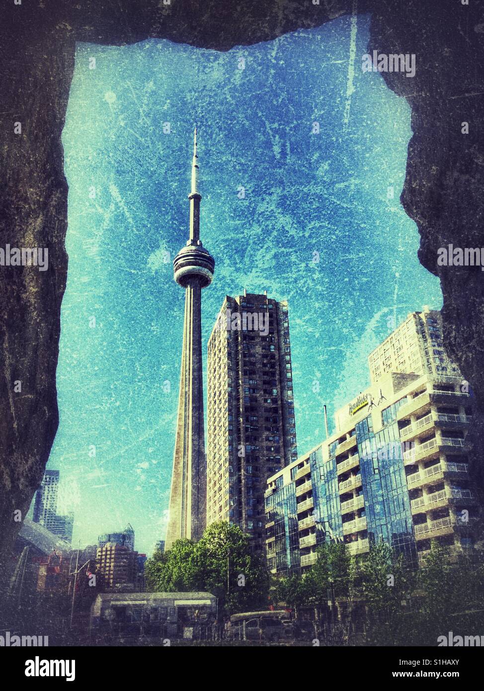 Cn tower in toronto hi-res stock photography and images - Alamy