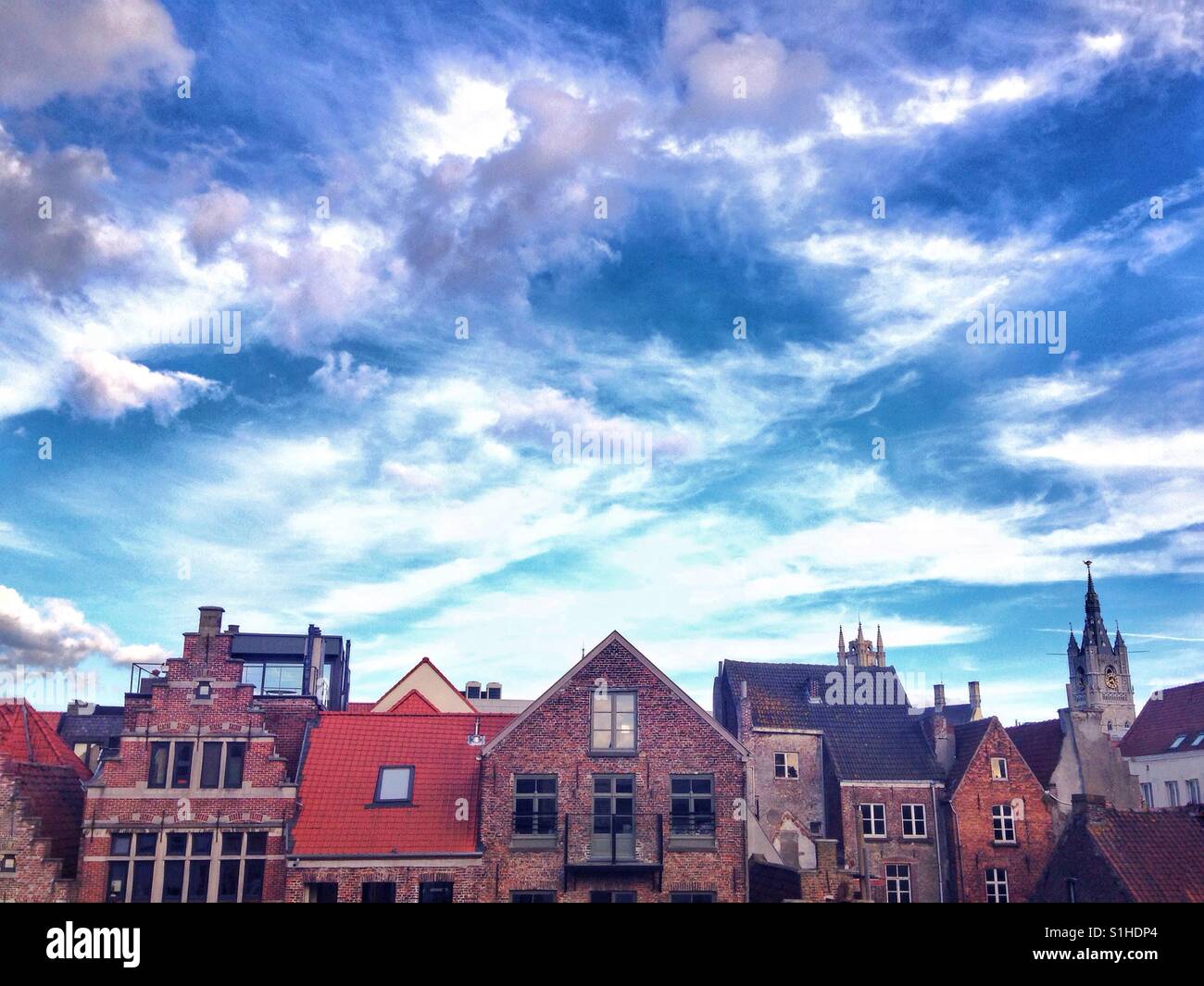 Row old buildings architecture hi-res stock photography and images - Alamy