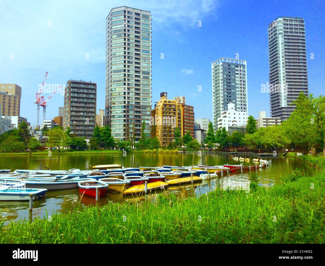 Downtown tokyo landscape hi-res stock photography and images - Alamy