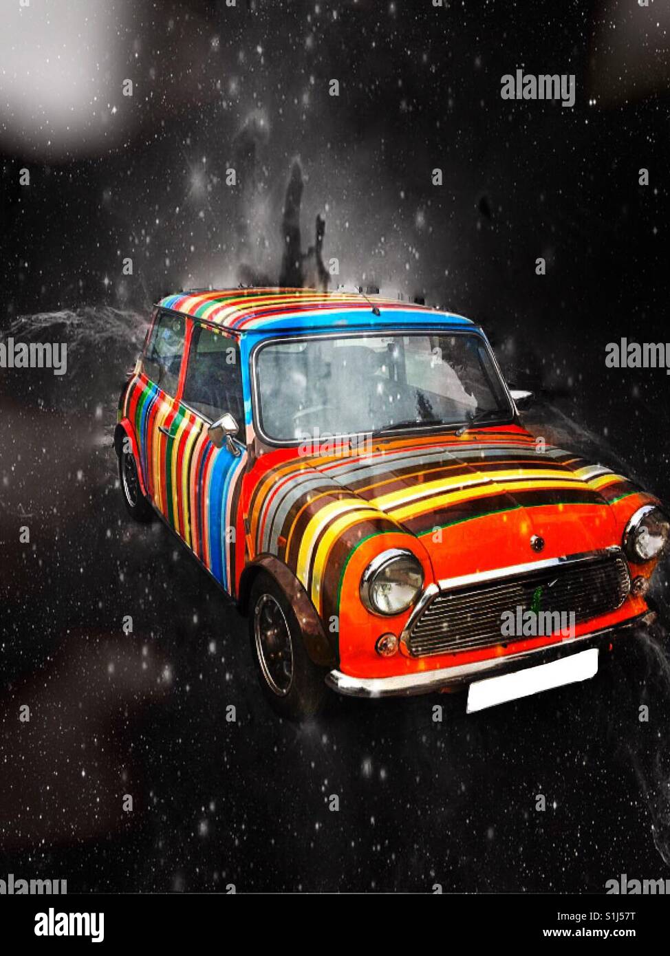 Celebration launch of the Paul Smith Stripe pop-up boutique, Paul's  signature striped Mini Cooper at Bicester Village. People were asked to  share their best photo using #bicestervillage Stock Photo - Alamy